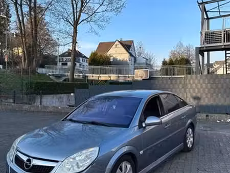 Opel Vectra 2.2 155 Cosmo