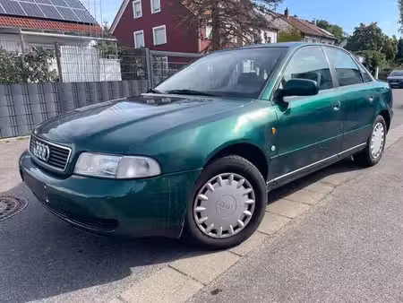 Audi A4 1.6 101