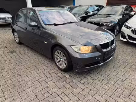 BMW Série 3 320i 2.0 163