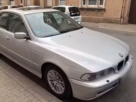 BMW Série 5 530d 3.0 193