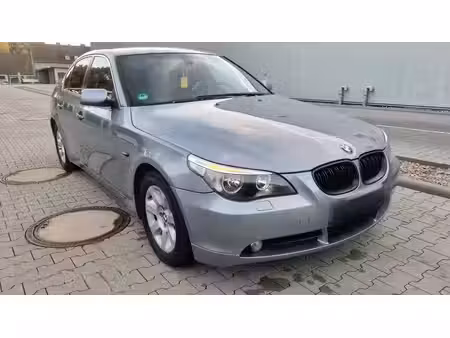 BMW Série 5 520i 2.2 170