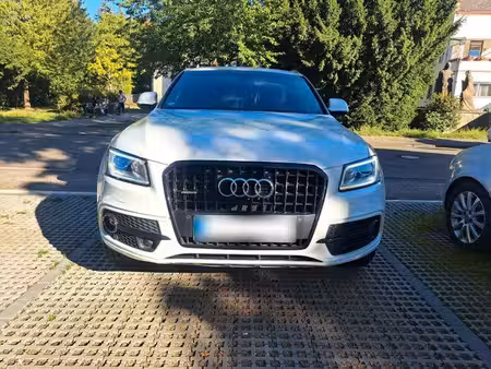 Audi Q5 2.0 TDI 190 S line quattro