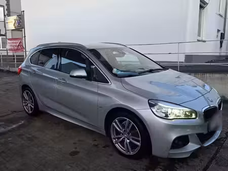 BMW Série 2 220d 2.0 190