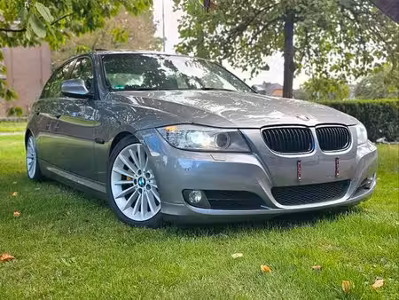 BMW Série 3 330d 3.0 245