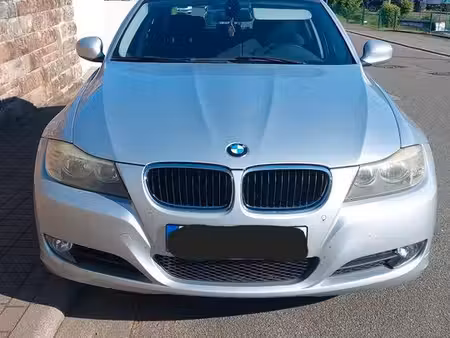 BMW Série 3 318i 2.0 143
