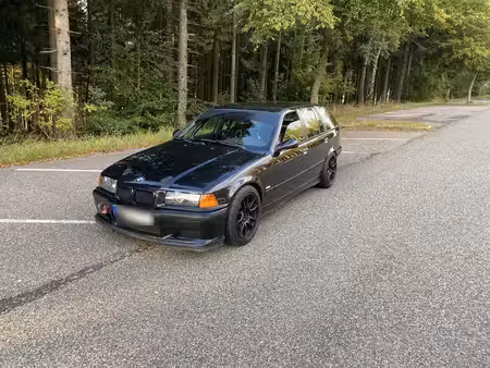BMW Série 3 323i 2.5 170 Worldline