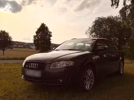 Audi A4 2.0 TFSI 200 quattro