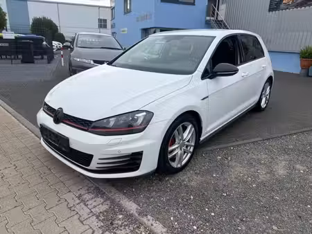 Volkswagen Golf GTI 2.0 TFSI 230 Performance