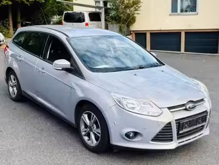 Ford Focus 1.0 125