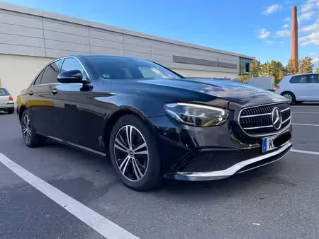 Mercedes-Benz Classe E E 200 AMG Line