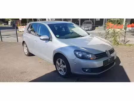 Volkswagen Golf 1.2 Team