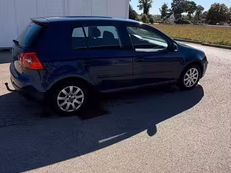 Volkswagen Golf 1.9 TDI 105