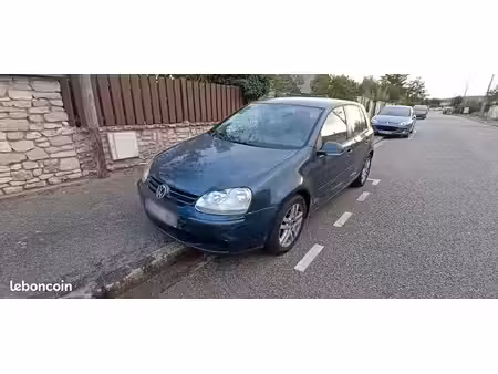 Volkswagen Golf 1.9 TDI 105