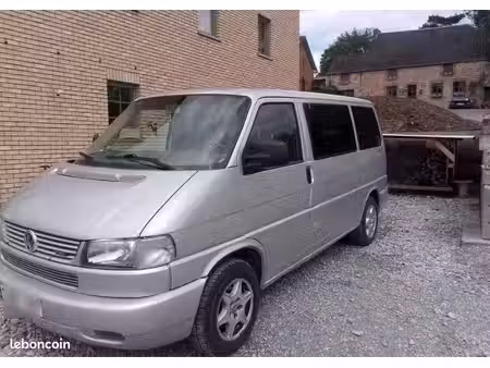 Volkswagen Transporter T4 2.5 TDI 102