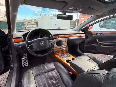 Volkswagen Phaeton V6 3.0 TDI 225 4Motion