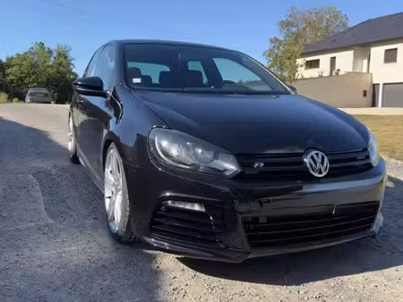 Volkswagen Golf R 2.0 TSI 270 4Motion