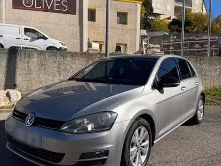Volkswagen Golf 1.6 TDI 105 Carat