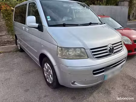 Volkswagen Transporter T5 2.5 TDI 174