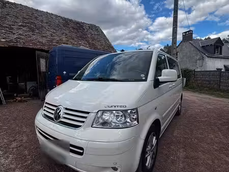 Volkswagen Transporter T5 2.5 TDI 130 United