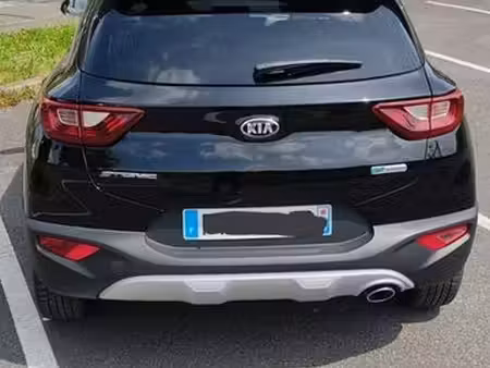 Kia Stonic 1.0 T-GDi 120 Launch Edition
