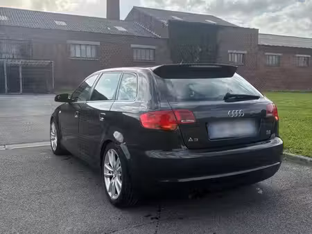 Audi A3 V6 3.2 250 quattro