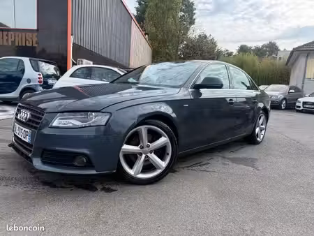 Audi A4 2.0 TDI 143 S line