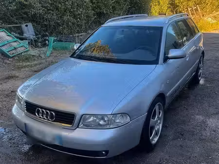 Audi A4 V6 2.5 TDI 150
