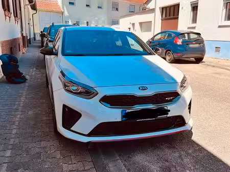 Kia Ceed 1.6 T GDi 204