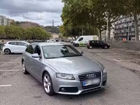 Audi A4 2.0 TDI 143 S line