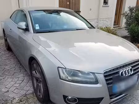 Audi A5 V6 2.7 TDI 190