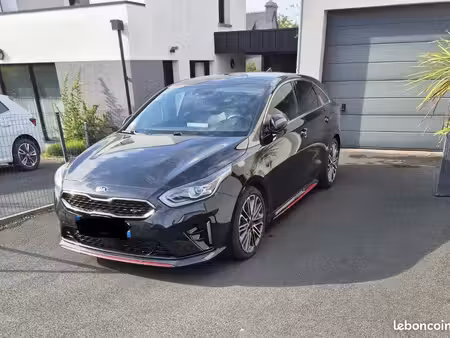 Kia Ceed 1.6 T GDi 204