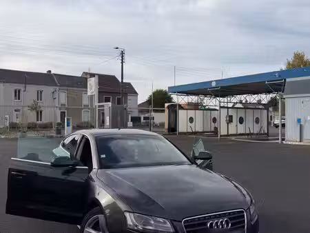 Audi A5 V6 2.7 TDI 190
