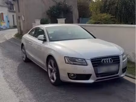 Audi A5 V6 2.7 TDI 190
