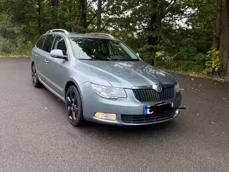 Škoda Superb V6 3.6 260 Elegance 4x4