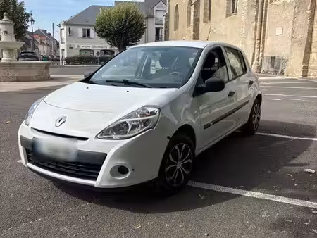 Renault Clio 1.2 75