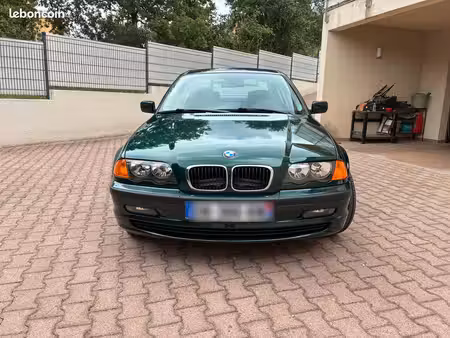 BMW Série 3 318i 1.9 118