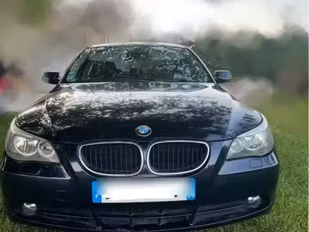 BMW Série 5 520i 2.2 170
