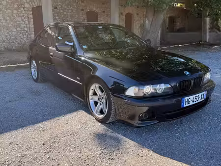 BMW Série 5 540i V8 4.4 286