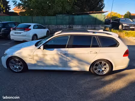 BMW Série 3 335i 3.0 306