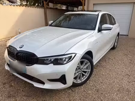 BMW Série 3 330e 2.0 292