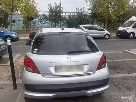 Peugeot 207 1.4 HDi 70