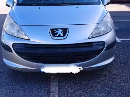 Peugeot 207 1.4 HDi 70