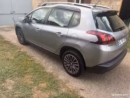 Peugeot 2008 1.2 VTi 82