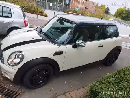 Mini Mini Cooper D 1.6 110