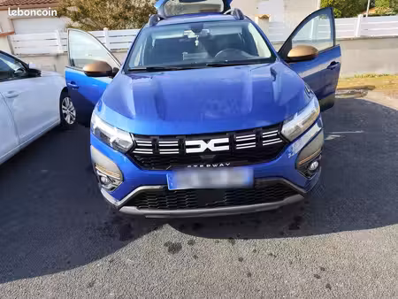 Dacia Sandero 1.0 100