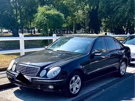 Mercedes-Benz Classe E E 240 V6 2.6 177