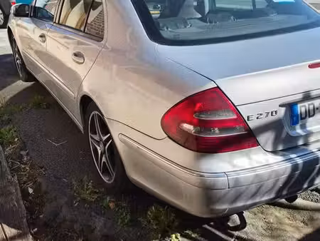 Mercedes-Benz Classe E E 270 177