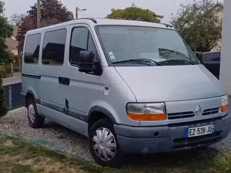 Renault Master 2.2 dCi 90