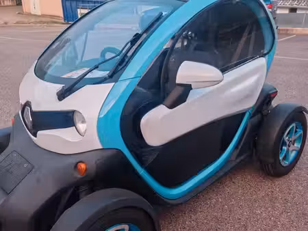 Renault Twizy 45