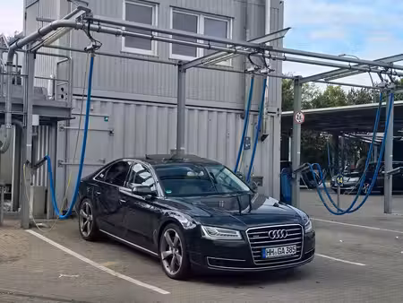 Audi A8 V8 4.2 TDI 385 quattro